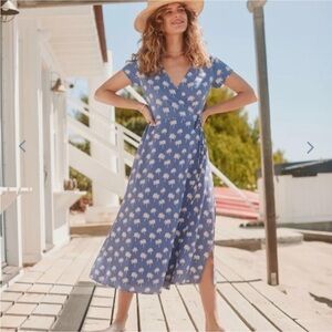 Marine Layer Emlyn midi  wrap dress in palm print S